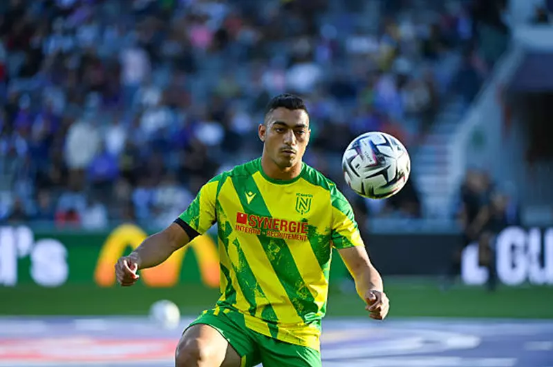 مصطفى محمد مهاجم نانت